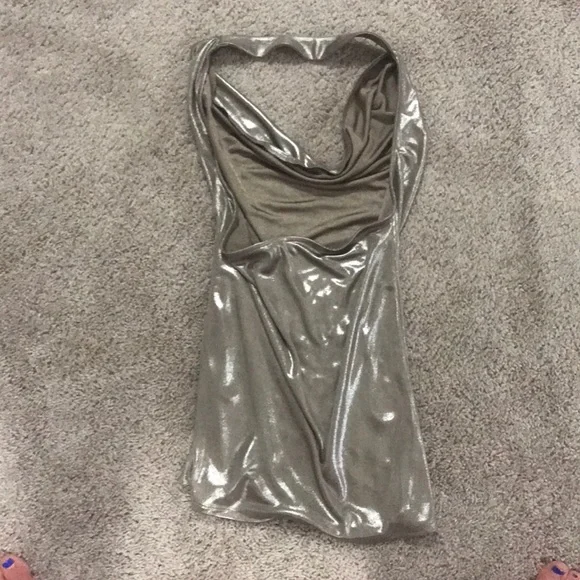 COPY - Express XS gold halter! - Picture 3 of 4